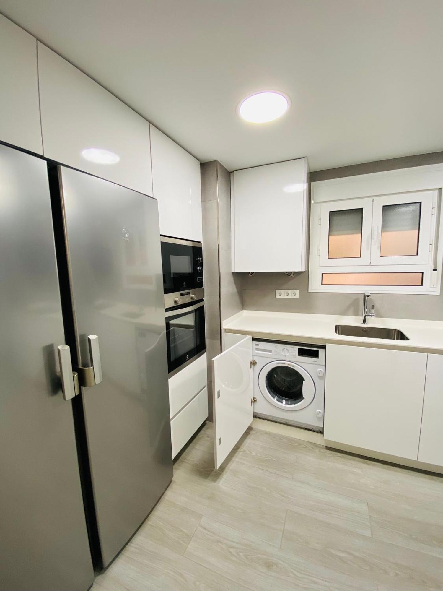 Apartamento En Malaga Junto A Estacion De Metro By Mo エクステリア 写真