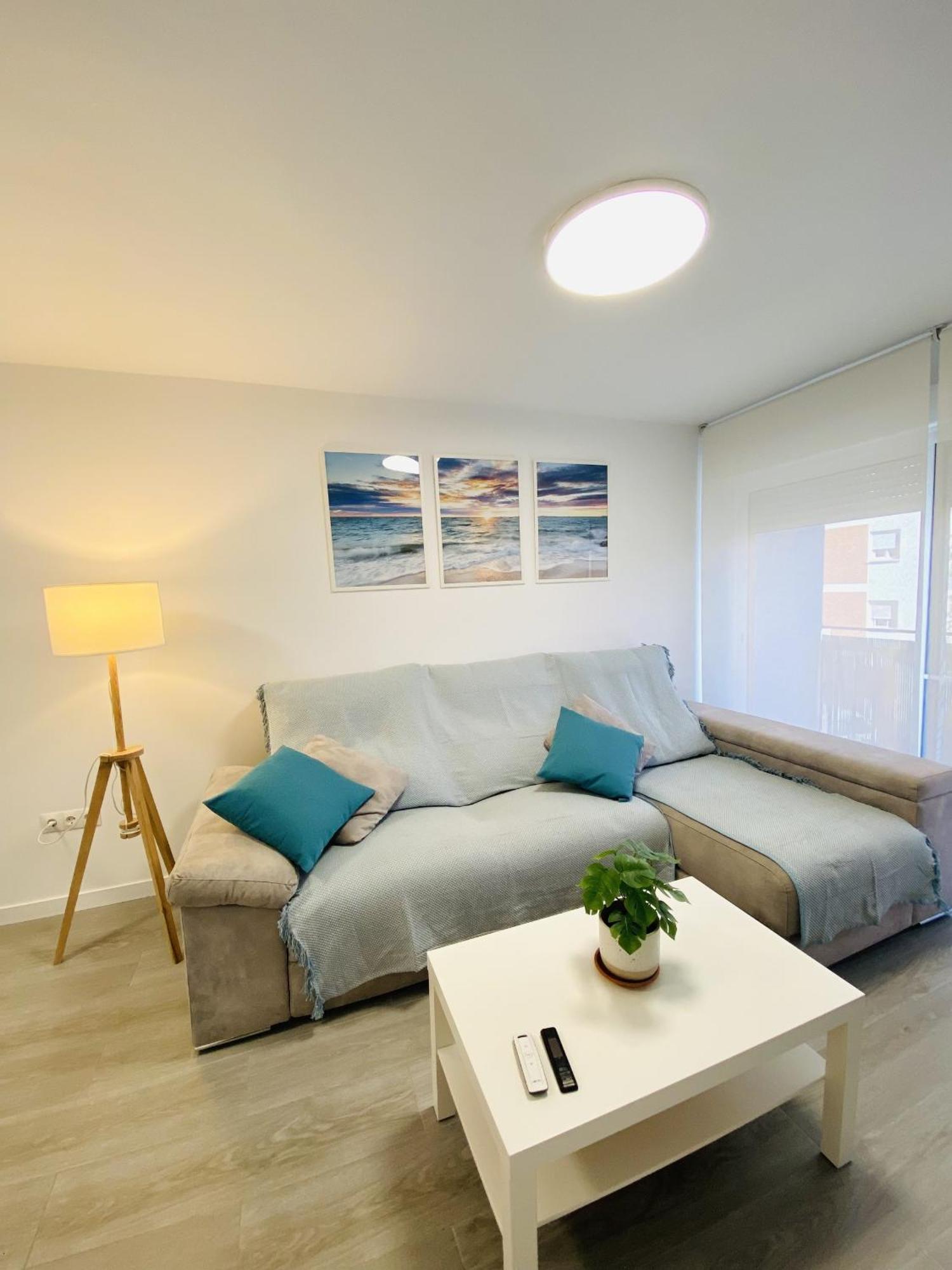 Apartamento En Malaga Junto A Estacion De Metro By Mo エクステリア 写真
